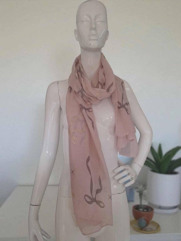 Echarpe avec motifs nœud élégants