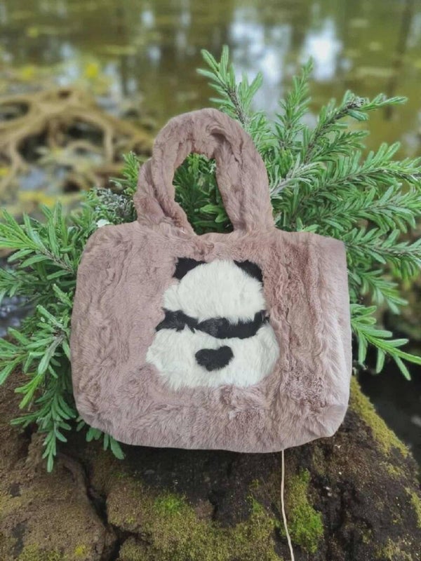 Le sac fourre-tout Panda