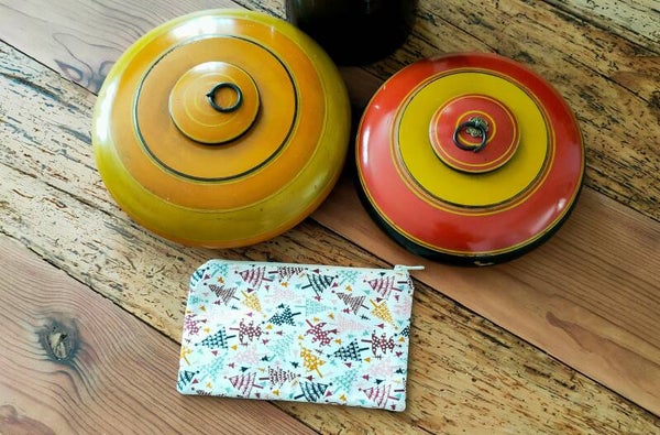 La Trousse de Maquillage qui Vous Ressemble motif sapin de Noël