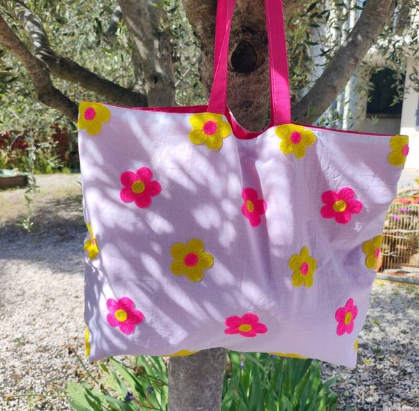 🌼 Sac cabas fleuri – Rose pastel & fleurs brodées