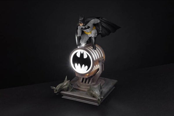 DC Comics: Batman Figurine Light