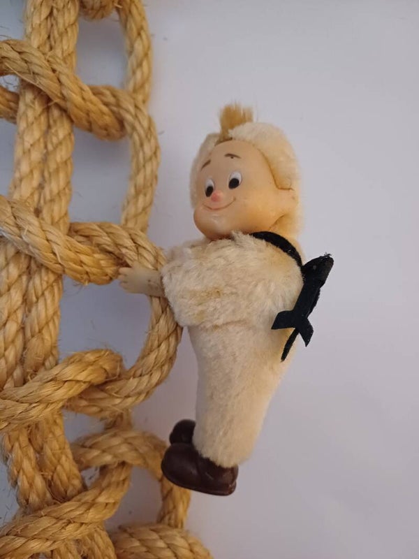 Vintage Jager Knijpbeestje/poppetje jaren 80