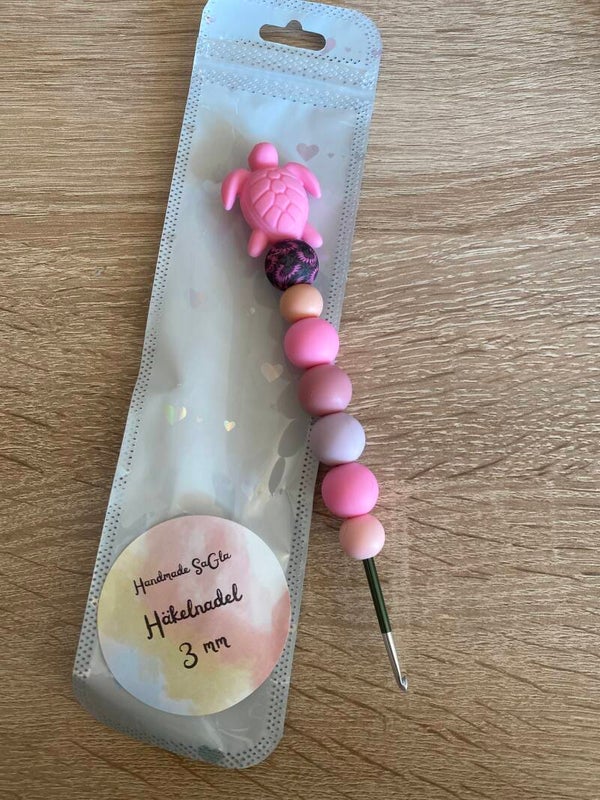 Häkelnadel Schildkröte pink 3mm schwarzpink Blumen