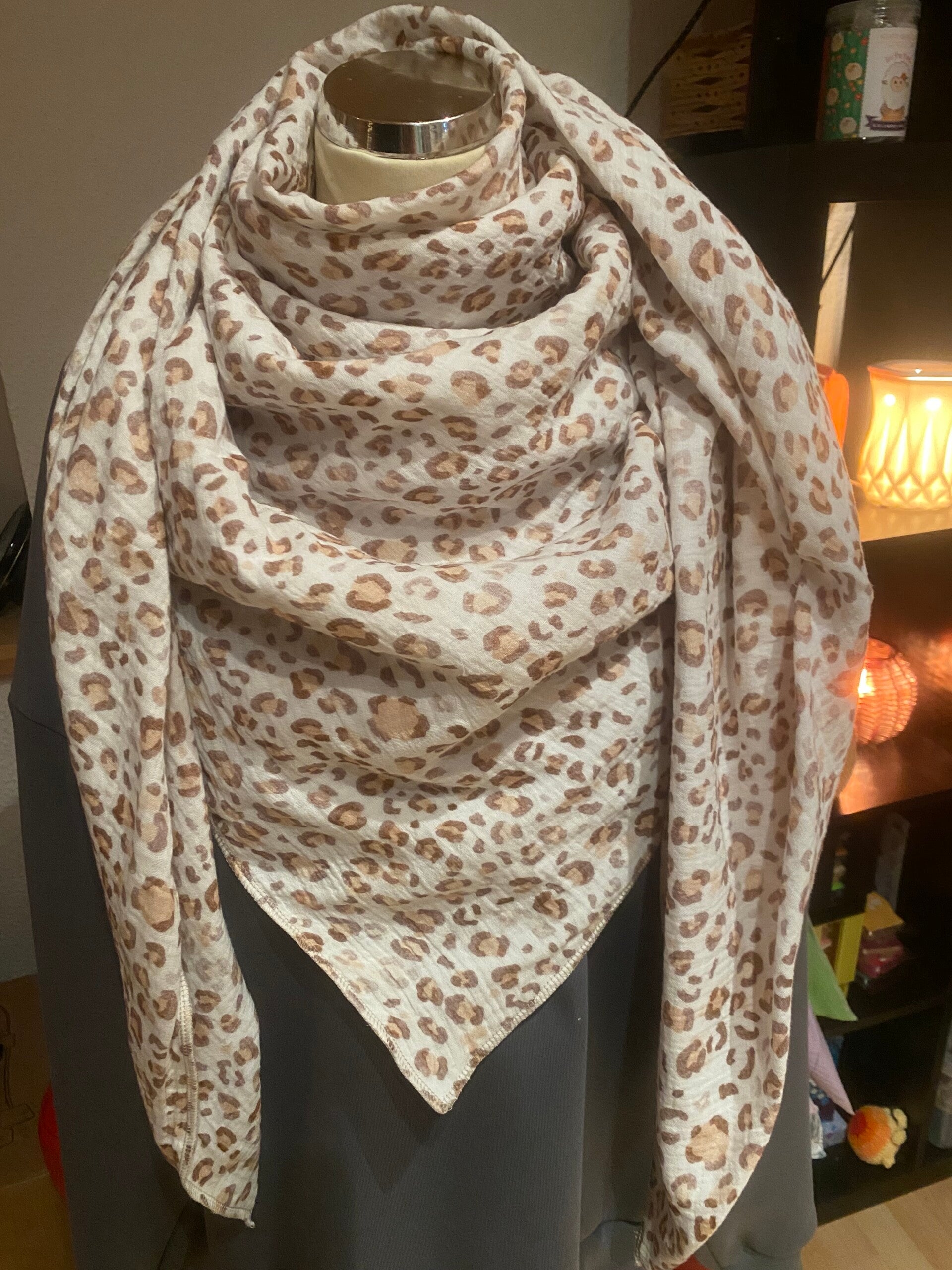 Musselin Tuch Groß Leo Hell