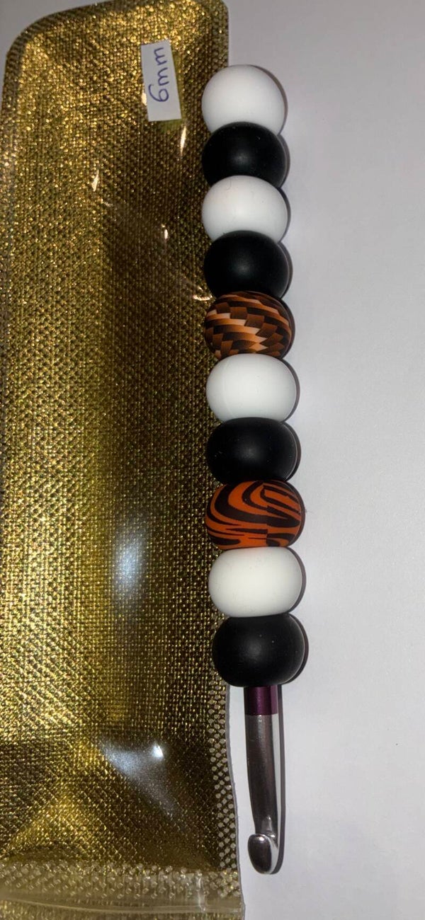 Häkelnadel schwarz weiß Tiger 6mm