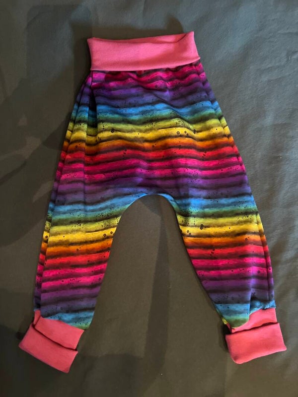 Pumphose Bunt Größe 104/110