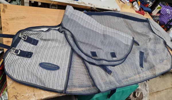 5ft Weatherbeeta combo fly rug