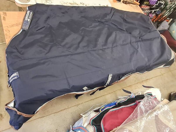 6'9 Horseware Rambo 100g turnout rug - Preloved
