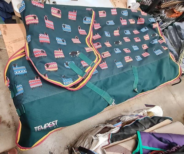 6'3 Shires Tempest 200g Combo Turnout Rug - preloved