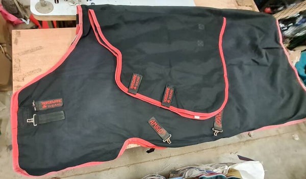 6ft Horseware 1200d 200g Detachable Neck Turnout Rug - Preloved