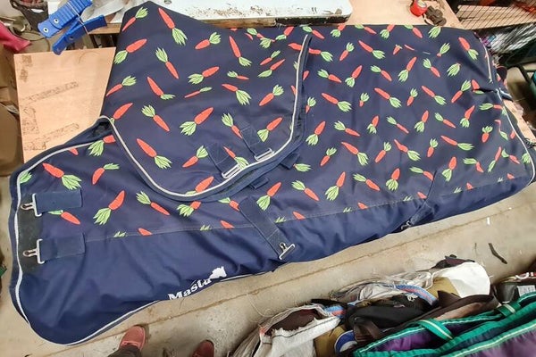 6ft Masta 150g combo turnout rug - Preloved