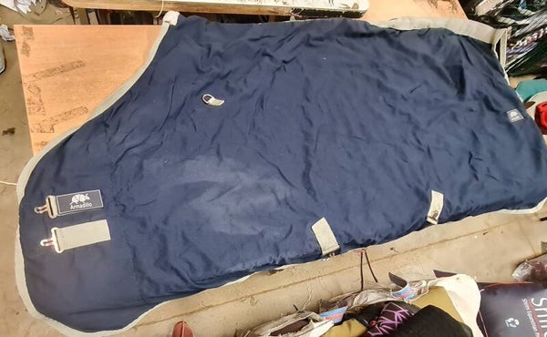 6'6 Armadillo Magnetic Rug - Preloved