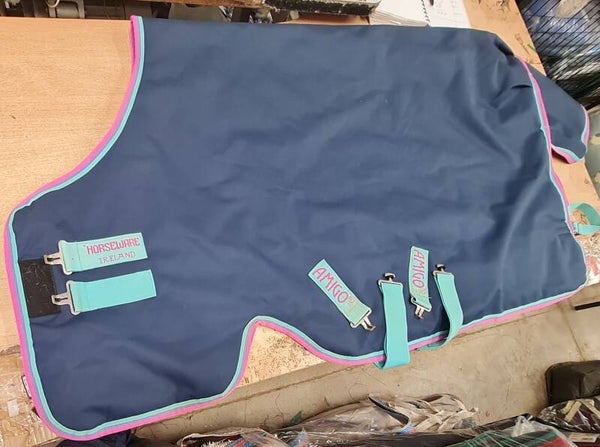 4'6 Horseware Amigo 900d Standard Neck Turnout Rug 200g - Preloved