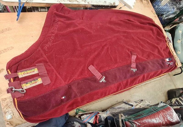 5'6 Premier Equine Burgundy Fleece Rug - Preloved