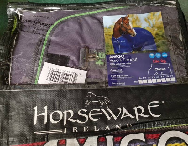 5'6 Horseware Amigo Hero Standard Neck Turnout Rug