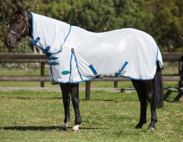5'6 Weatherbeeta Comfitec essential mesh combo fly rug