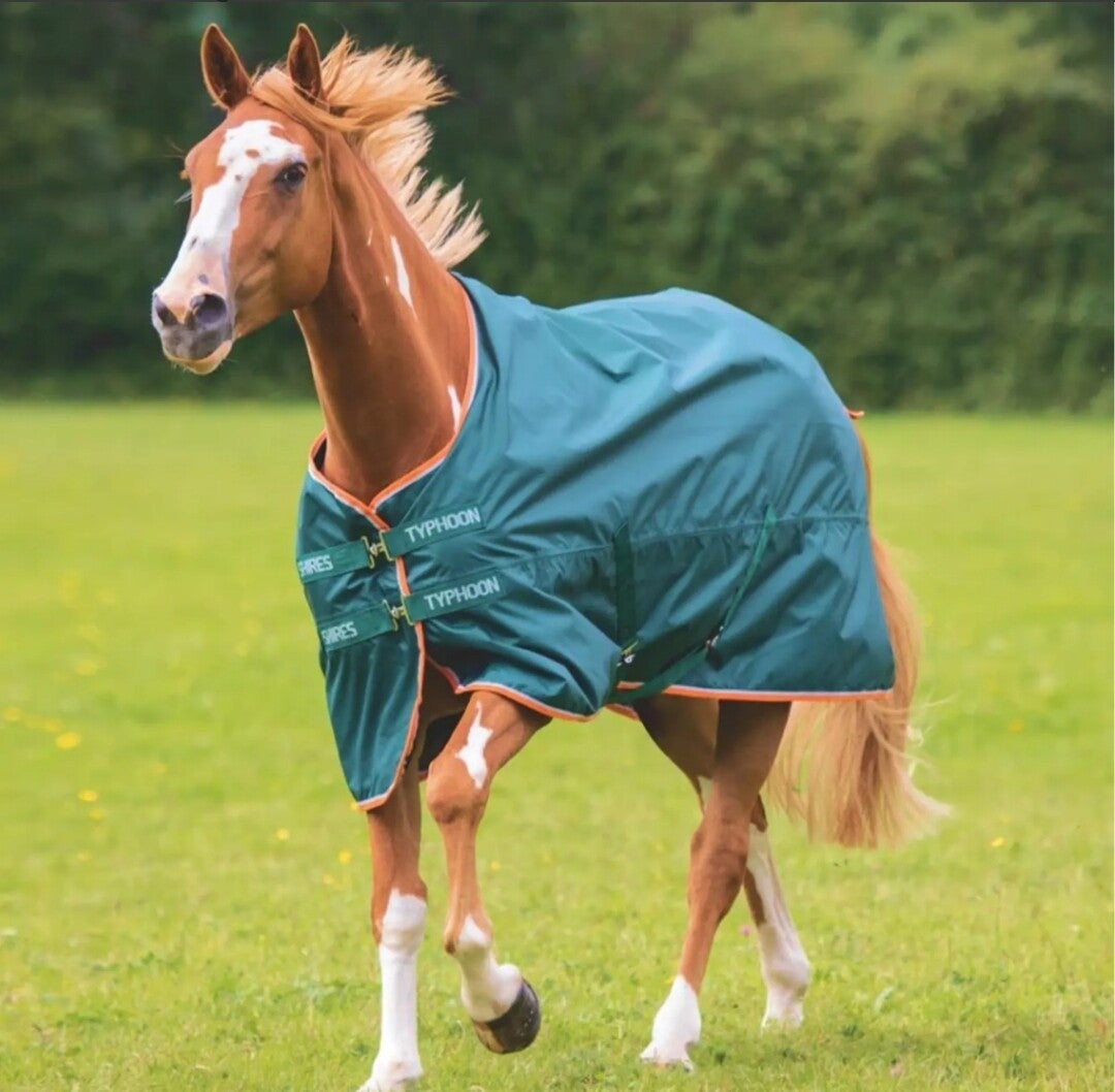 6'3 Shires Typhoon 840d Standard Neck Turnout Rug 0g fil
