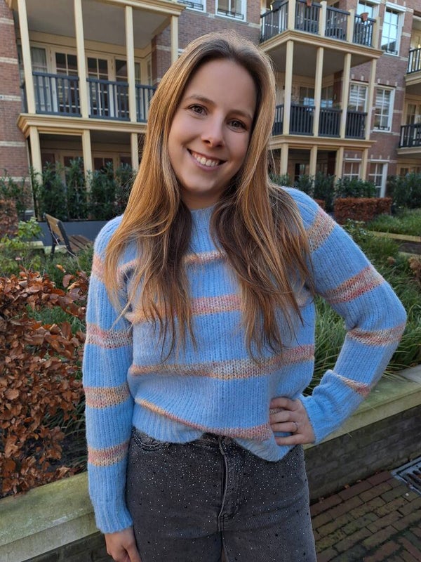 GEBREID TRUITJE MET STREPEN - BLAUW/ZALM