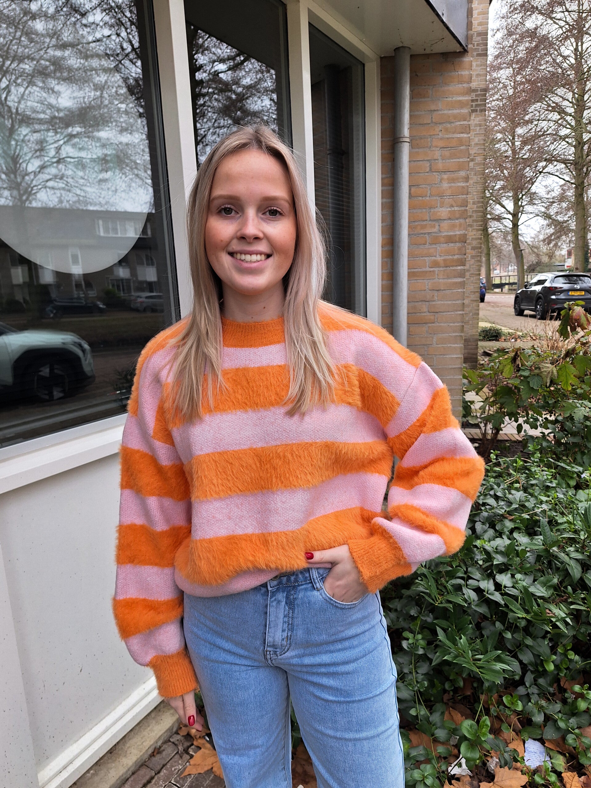 AZZURRO FUZZY STRIPE KNIT - ORANJE/LICHTROZE