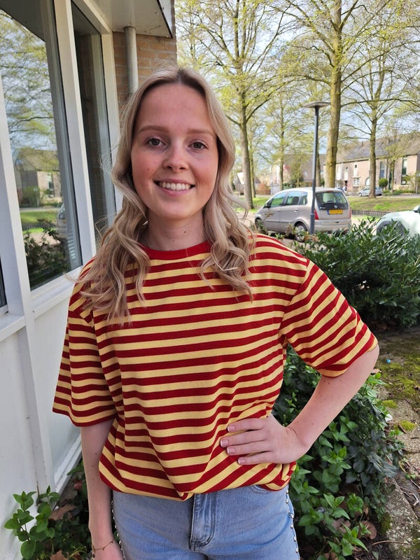 GESTREEPT T-SHIRT - ROOD/GEEL