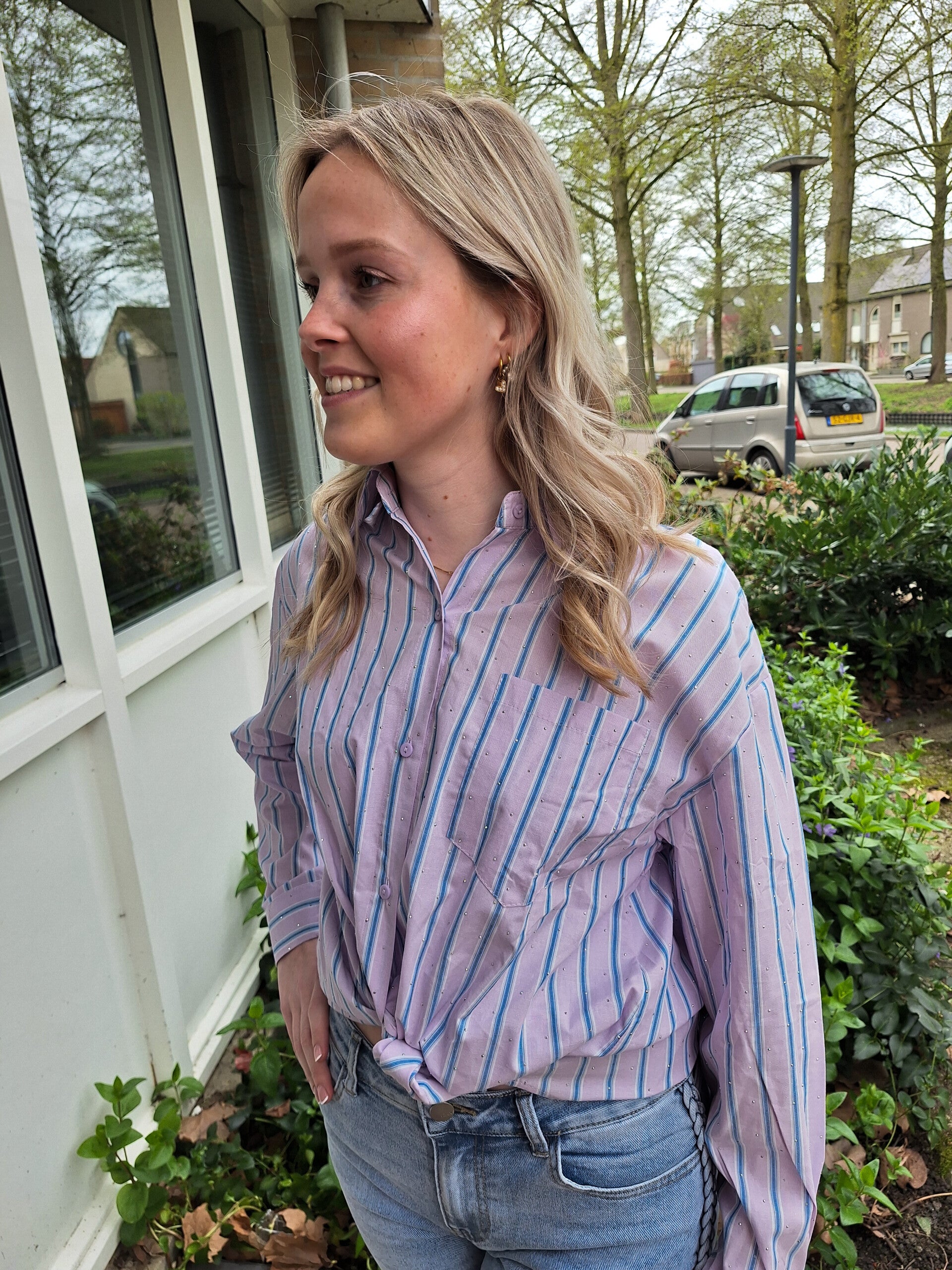 GESTREEPTE BLOUSE MET STRASS - LILA/BLAUW