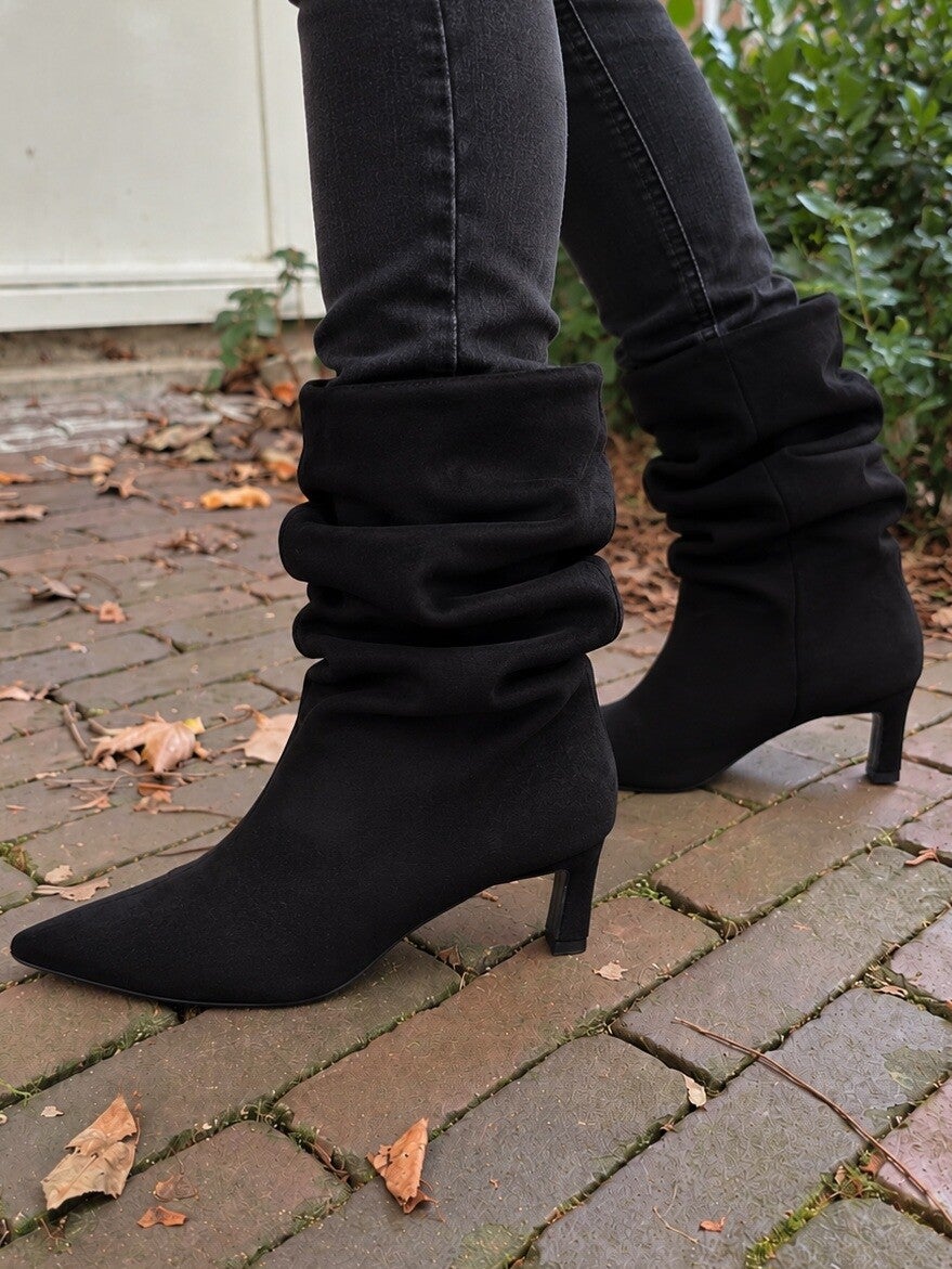 SLOUCHY HEELS ENKELLAARZEN - ZWART
