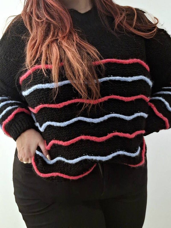 GEBREIDE TRUI WAVY - ZWART/ROZE/BLAUW