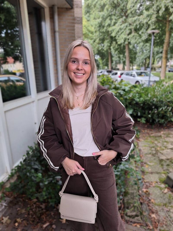 TUSSENJAS GILDA - BRUIN