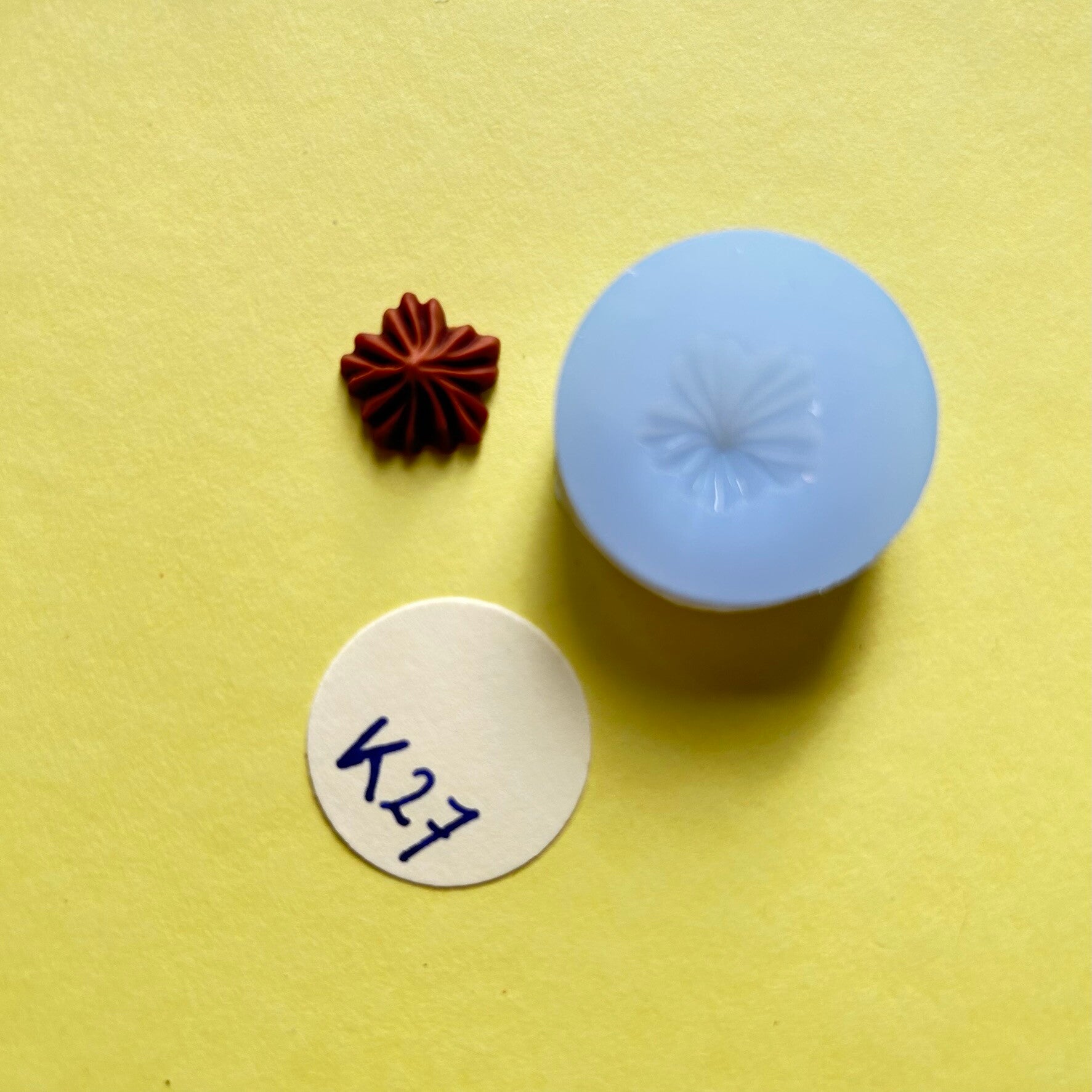 K27 Breder platter toefje