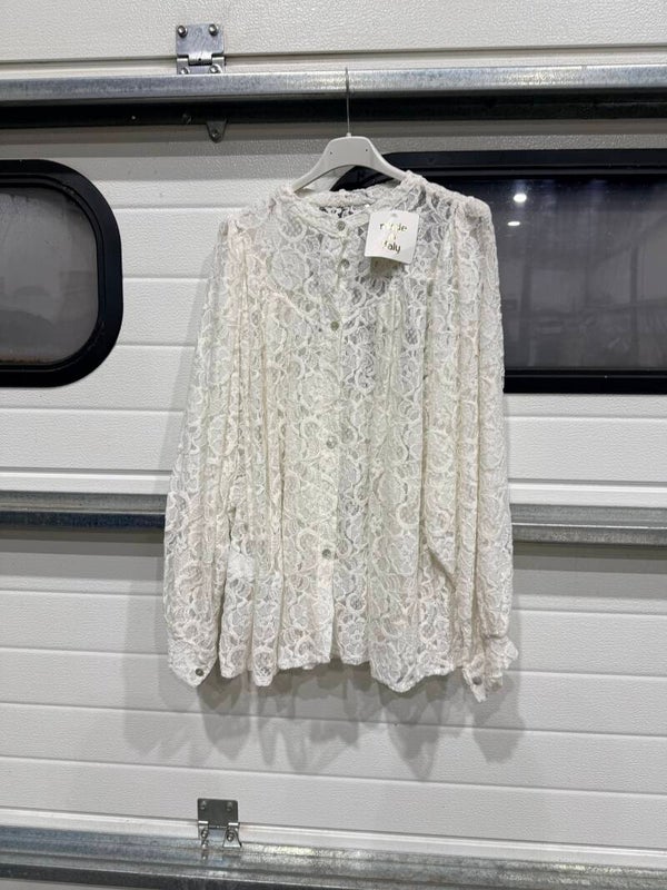 Kanten blouse (prijs,voorraad)