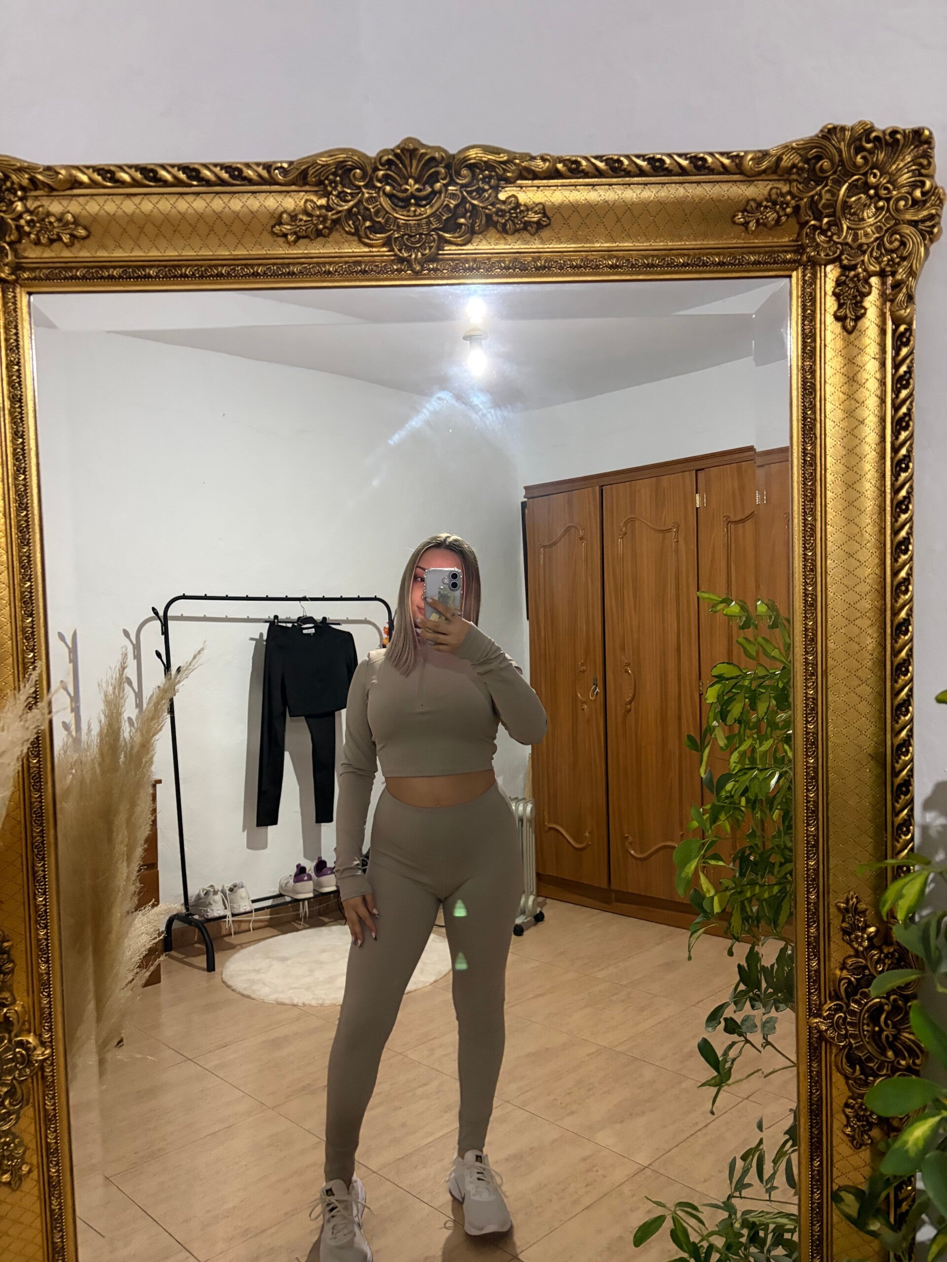 Conjunto deportivo reductor