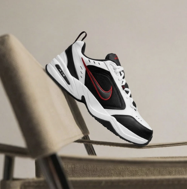 Nike monarch original