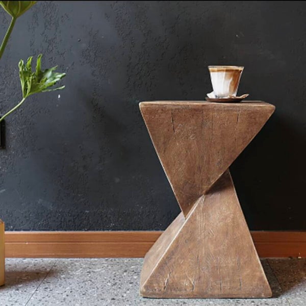 Lightweight Concrete Accent Table,Modern Geometry Side Table for Indoor and Outdoor