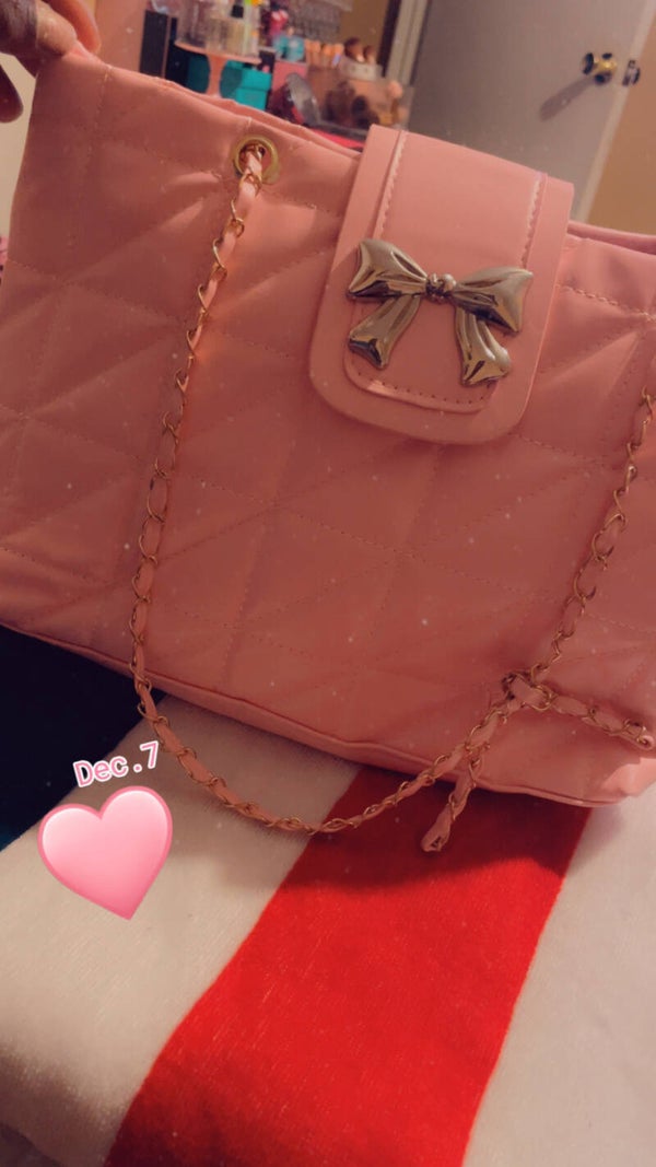 Pink small shoulder purse