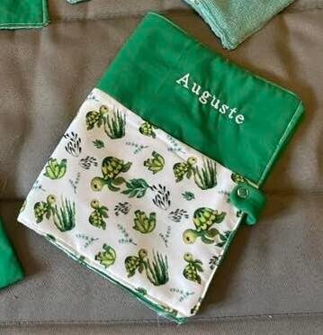 Protège carnet de santé tortues