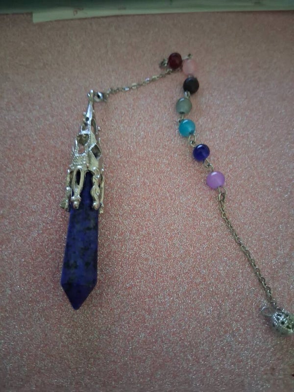 Pendule, lapis lazuli, 7 chakras, sommeil maladie de la peau, puissance