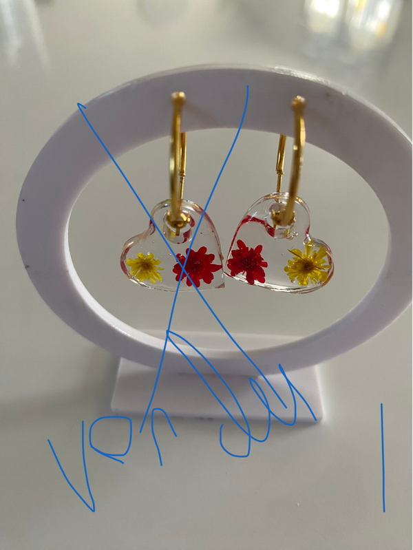 Boucle d’oreille fleurs séchées