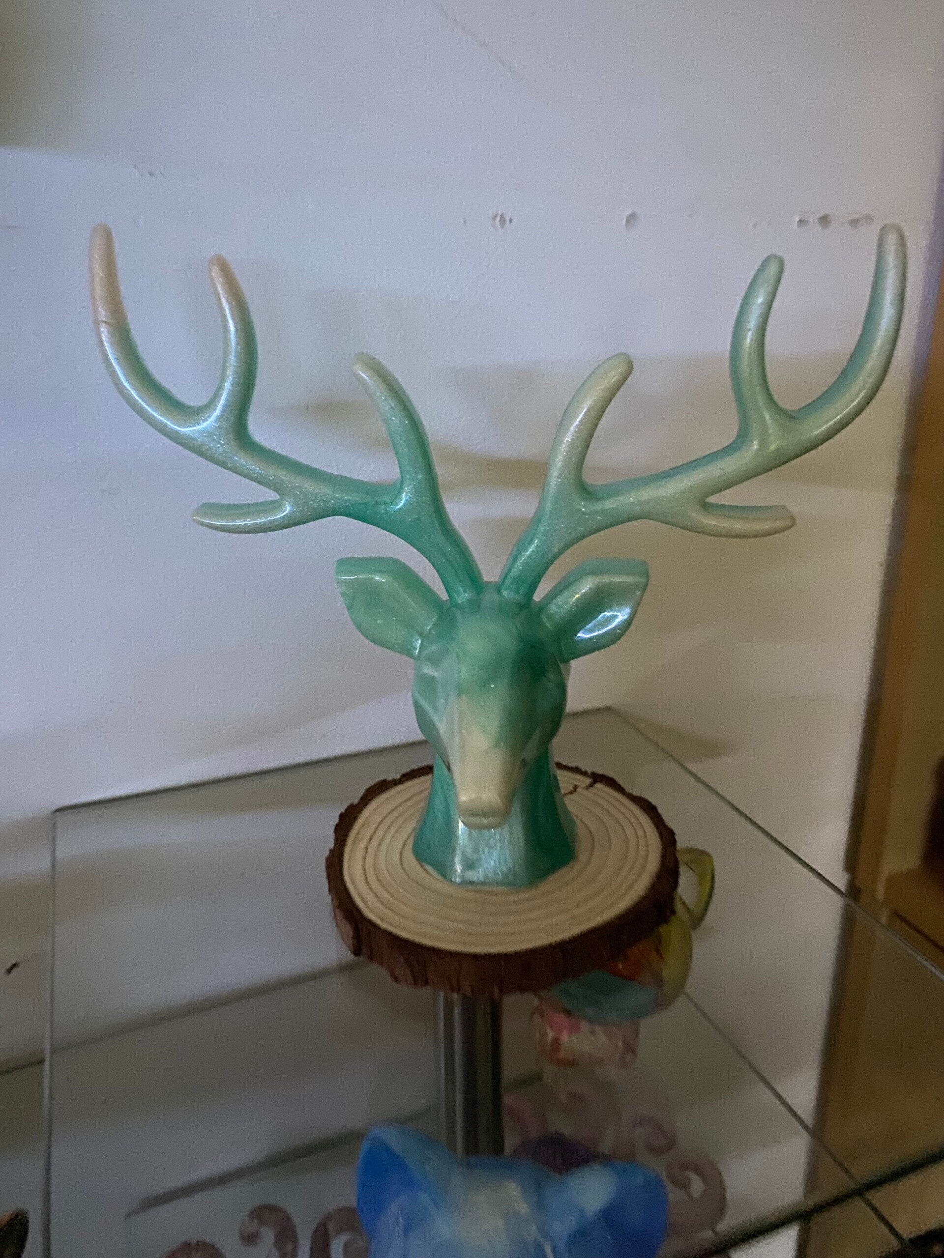 Tête de cerfs porte bijoux