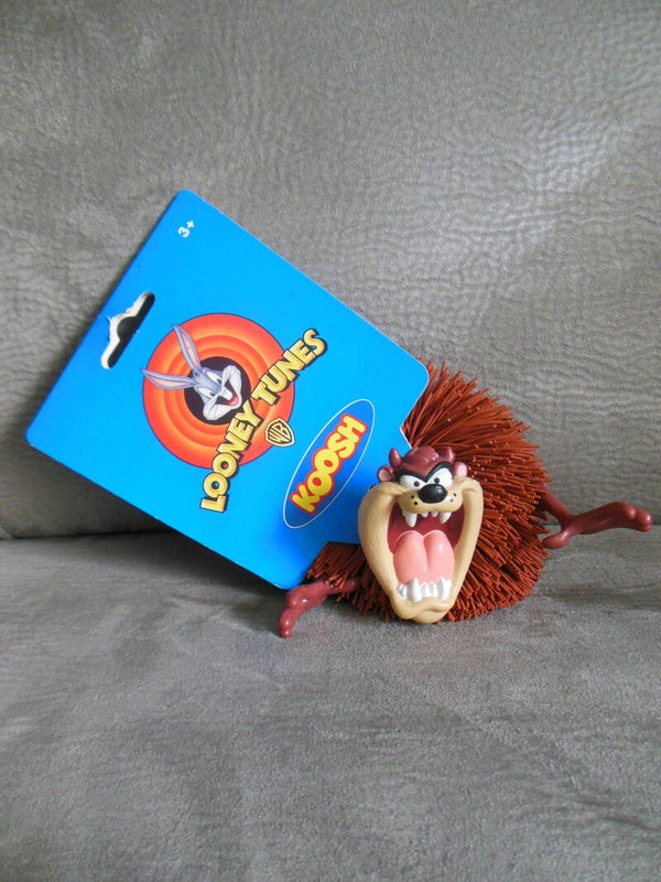Looney Tunes Tasmanian Devil Koosh