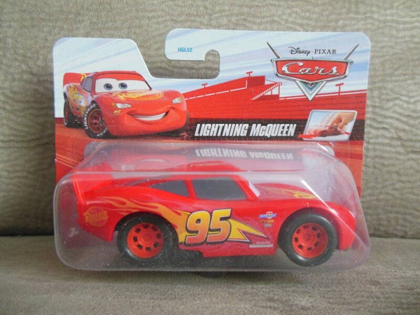 Cars Lightning McQueen Pull Back Car