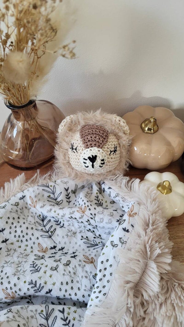 Gaspard, Mon doudou lion crinière clair