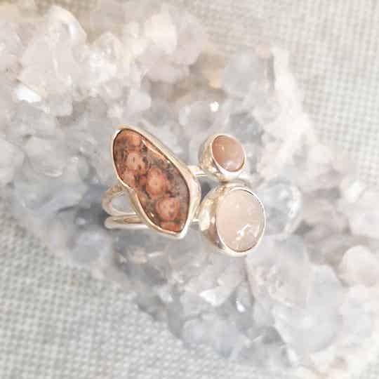 Zilver double line ring Luipaard Japis, Grijze Maansteen, Roze Maansteen