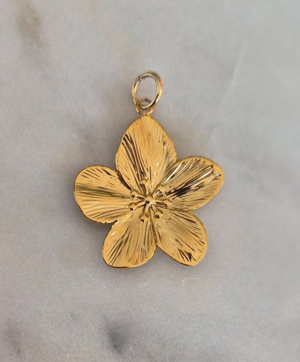 Charm Flower Medium