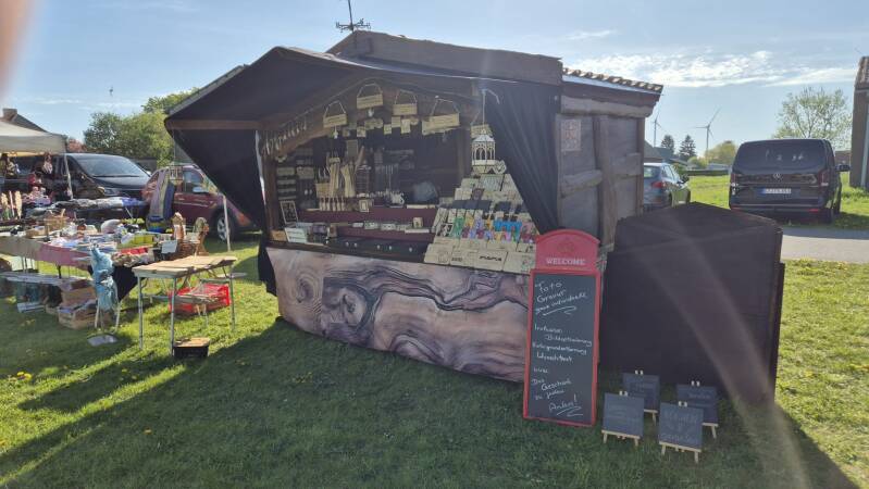 stand5-standard.jpg