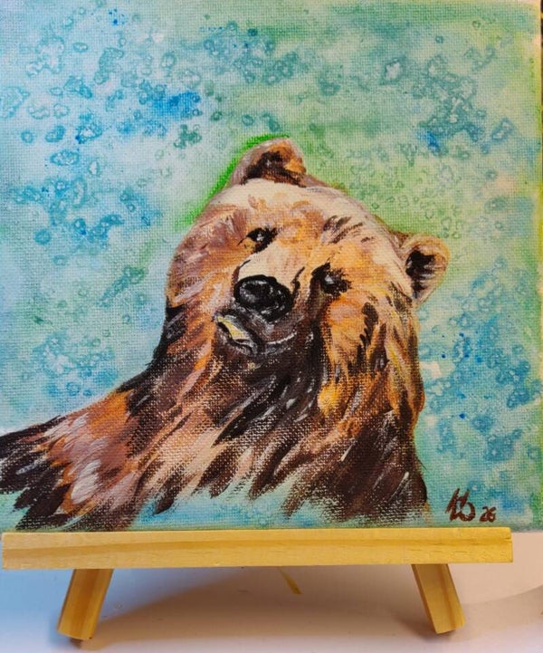 Bär im Wasser