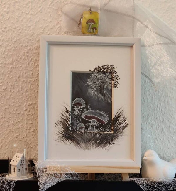 Champignon-Wiese Passepartout gerahmt