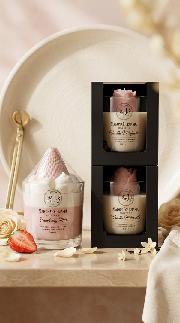 Strawberry Milk geurkaars 300 g