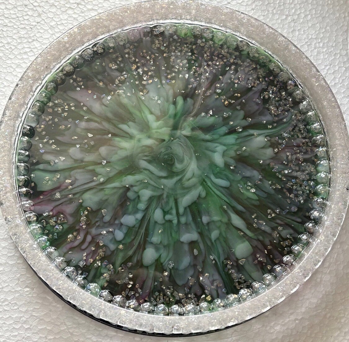 Floral Bloom Resin Tray – Elegant Art for Everyday Living