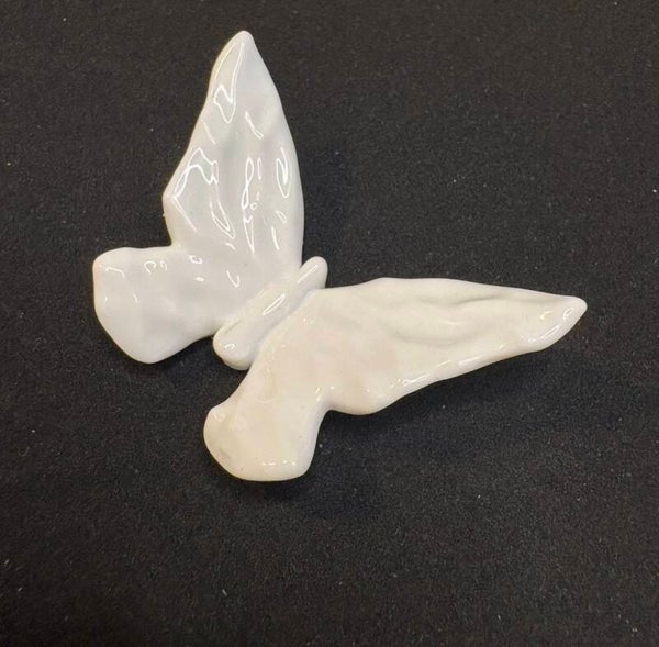 Water Ripple Butterfly Magnet – Elegant Décor for Your Home