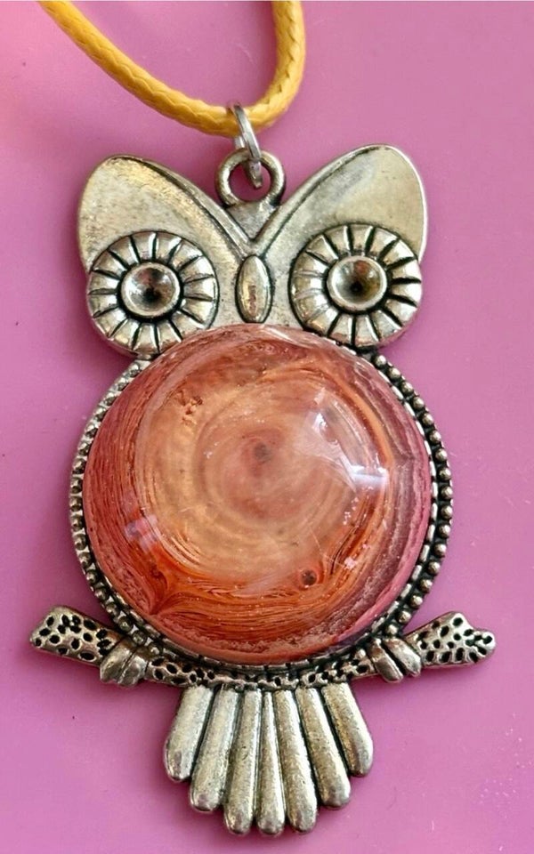 Petri Style Owl Pendant Necklace #1